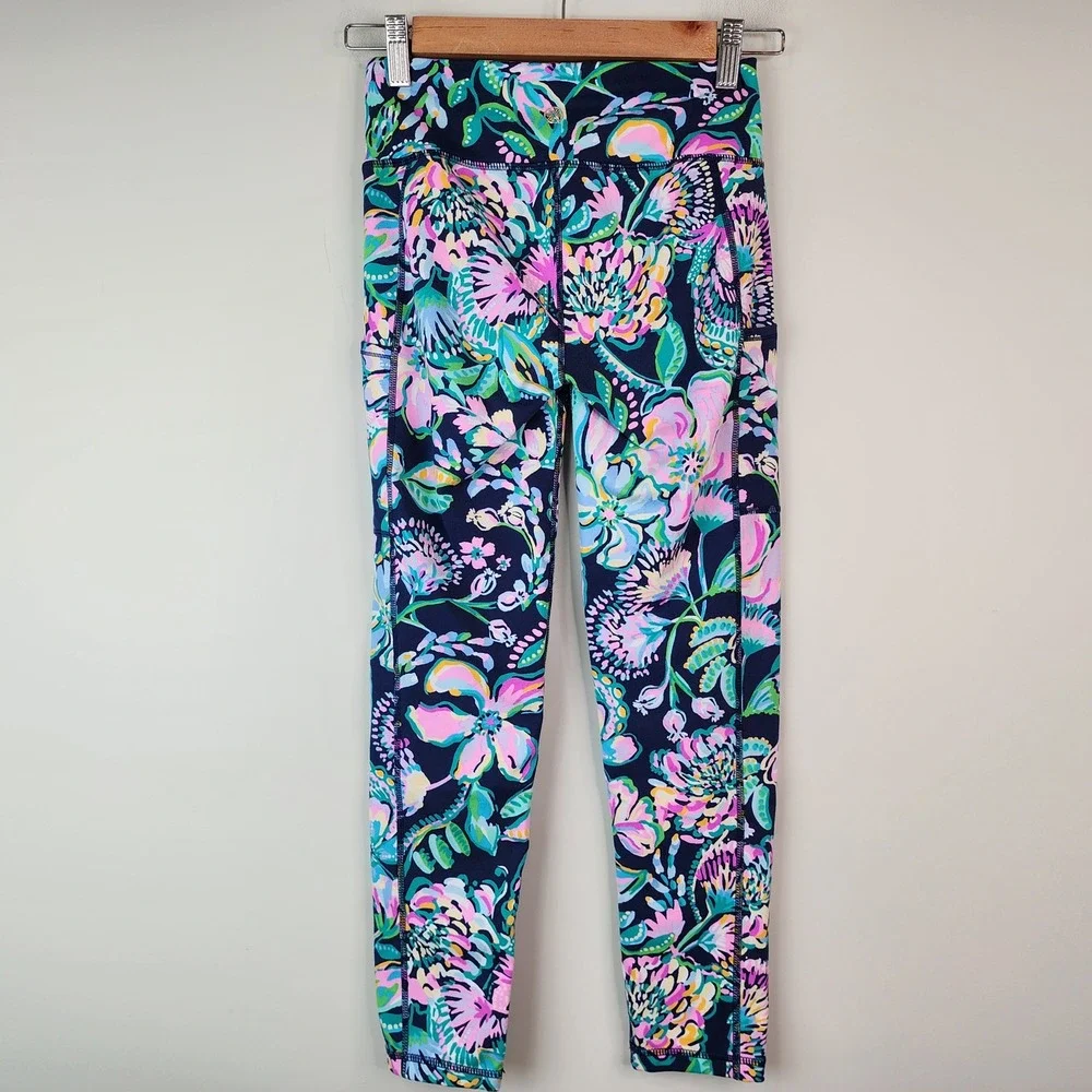 Lilly Pulitzer Luxletic Weekender Leggings Women's XS She's Got Sol